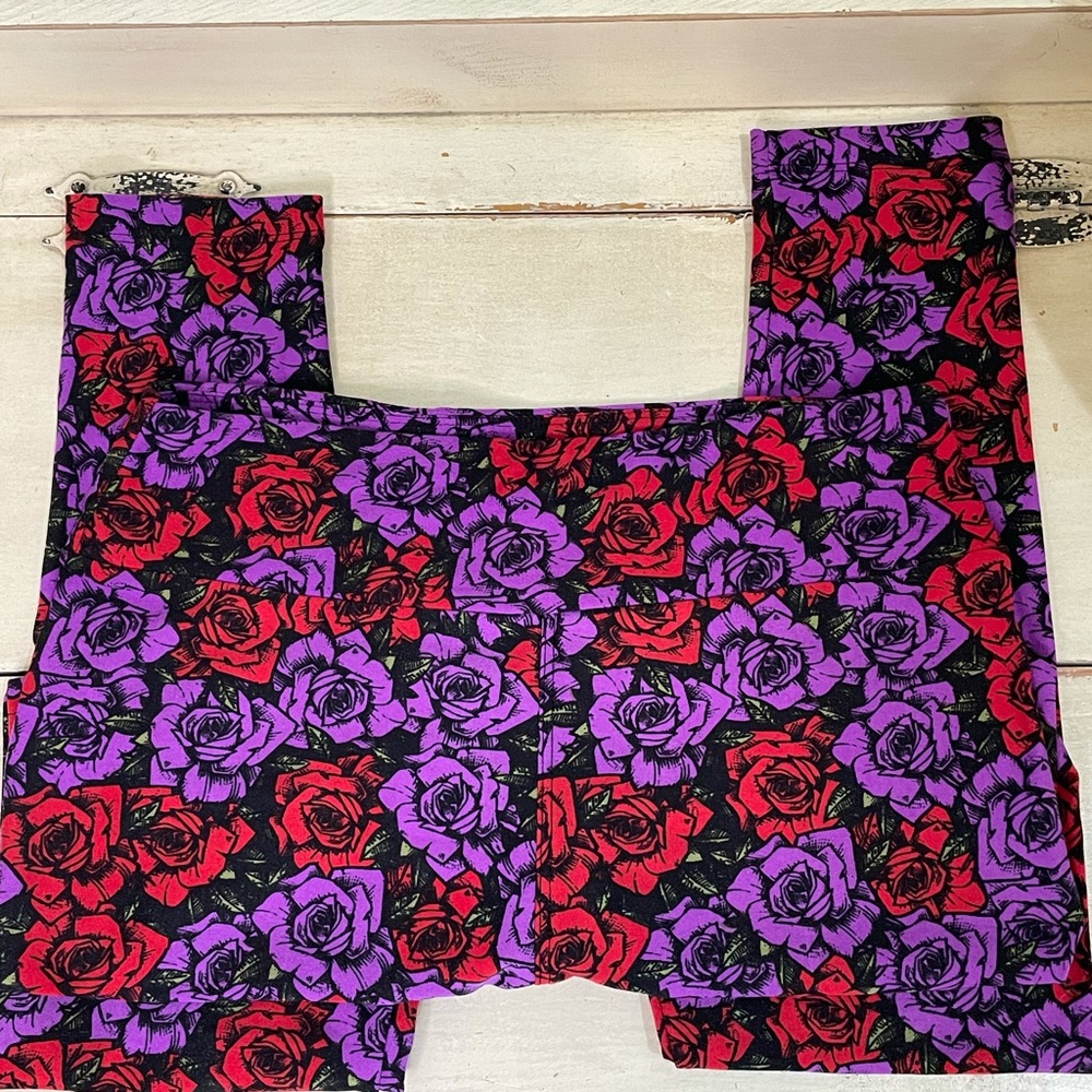 Lularoe/ Rose leggings - Picture 2 of 5